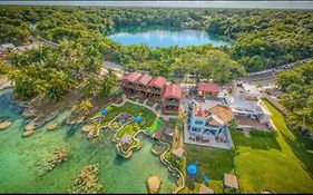 Blue Caribe Bacalar Front Lagoon